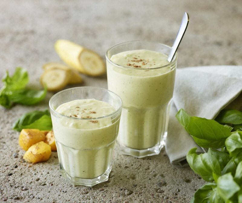 Basilika-mangosmoothie