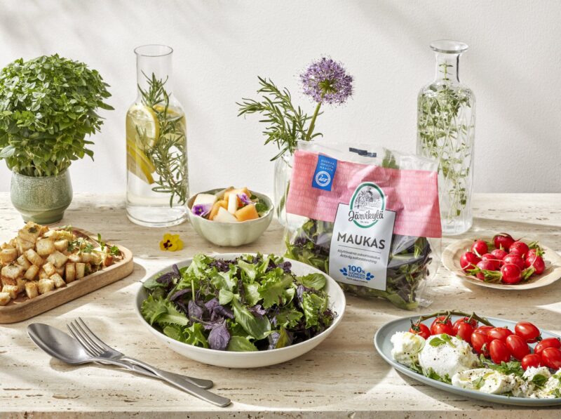 Maukas-salaattisekoitus