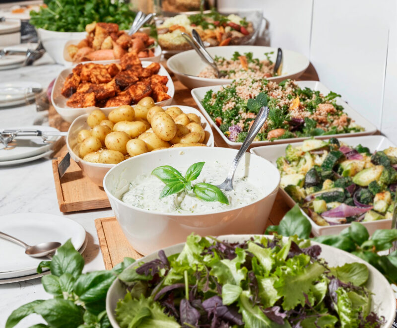 Järvikylän keväinen yrttikastike