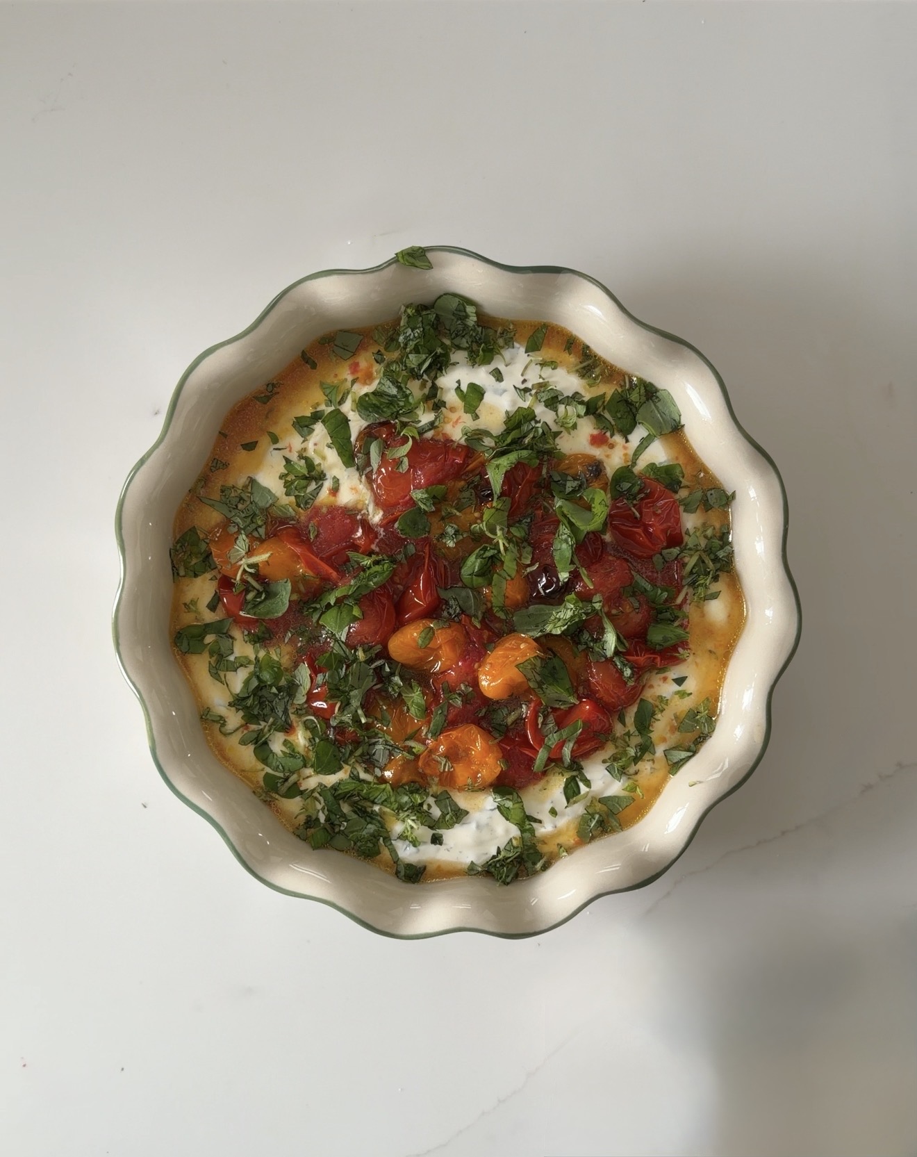 Feta-yrttidippi