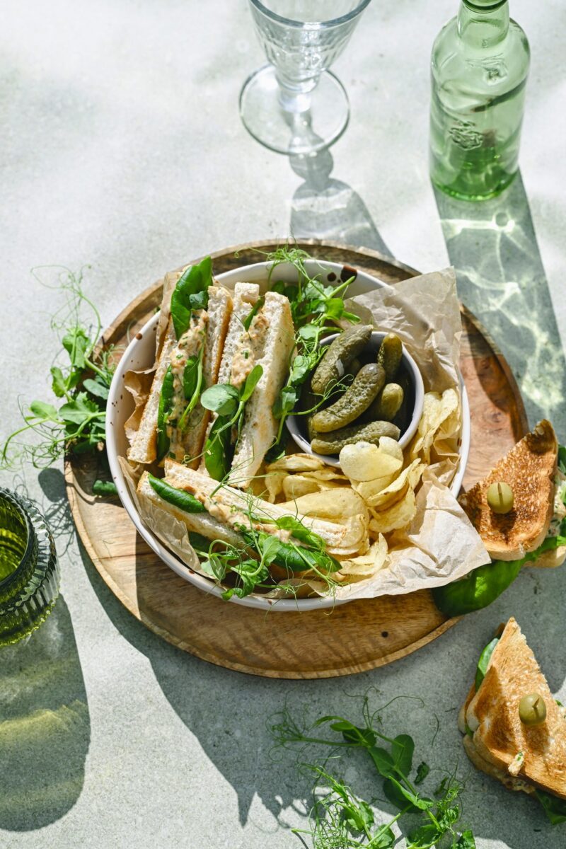 Järvikylä Luonnonkala-sandwich